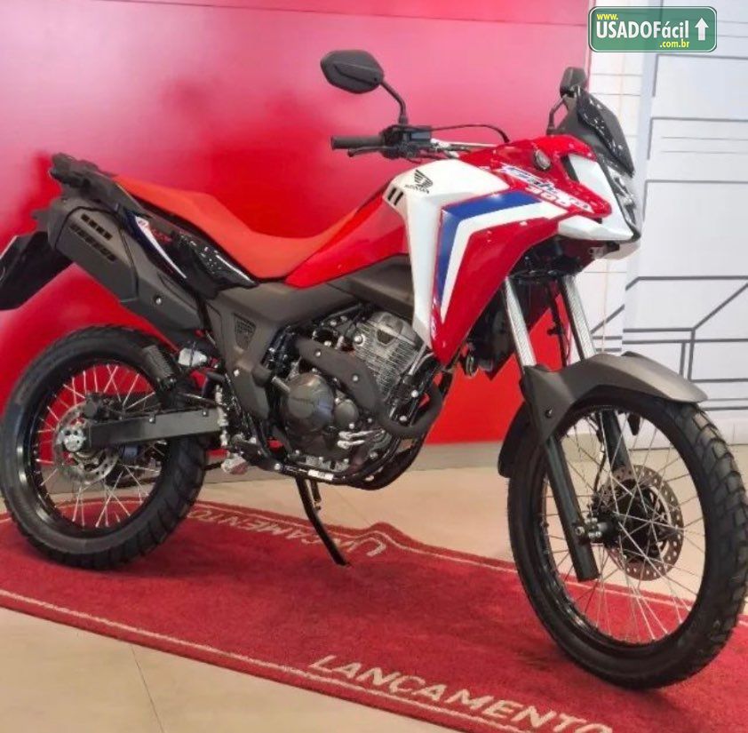 Honda Sahara 300 Rally 0km