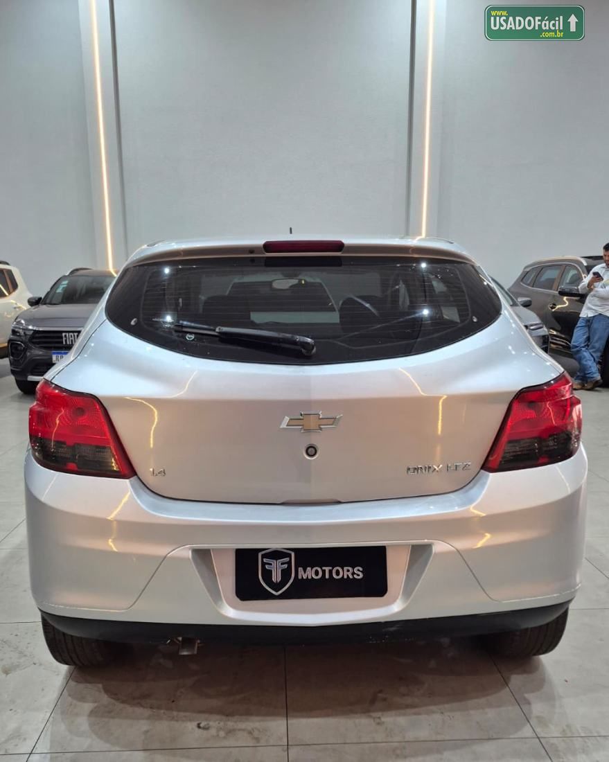 CHEVROLET/GM Onix Hatch LTZ 1.4 Automático Flex 2015/2016 — foto 5 de 11