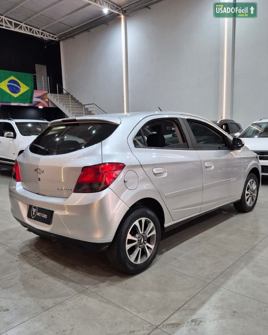CHEVROLET/GM Onix Hatch LTZ 1.4 Automático Flex 2015/2016 — foto 6 de 11