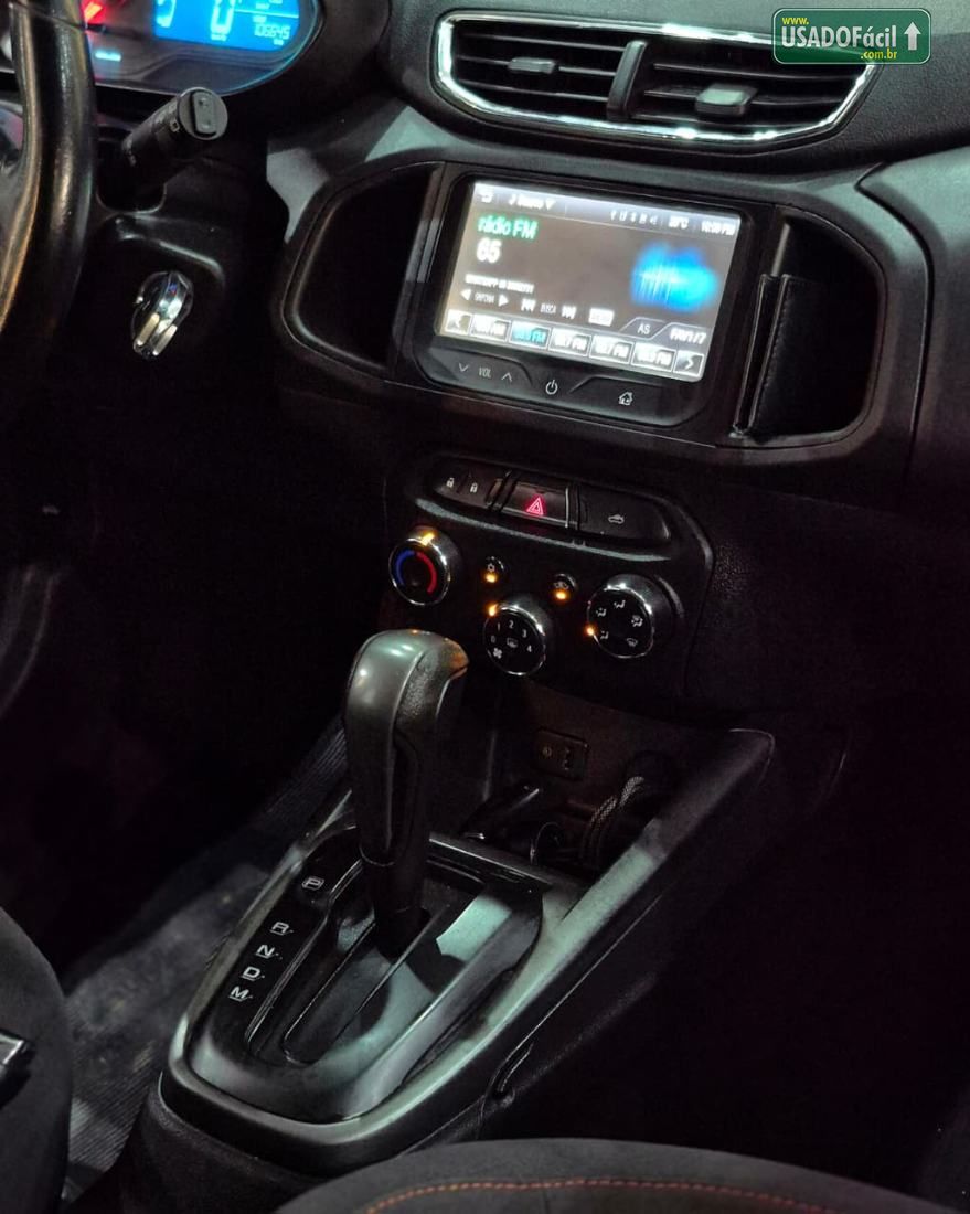 CHEVROLET/GM Onix Hatch LTZ 1.4 Automático Flex 2015/2016 — foto 8 de 11