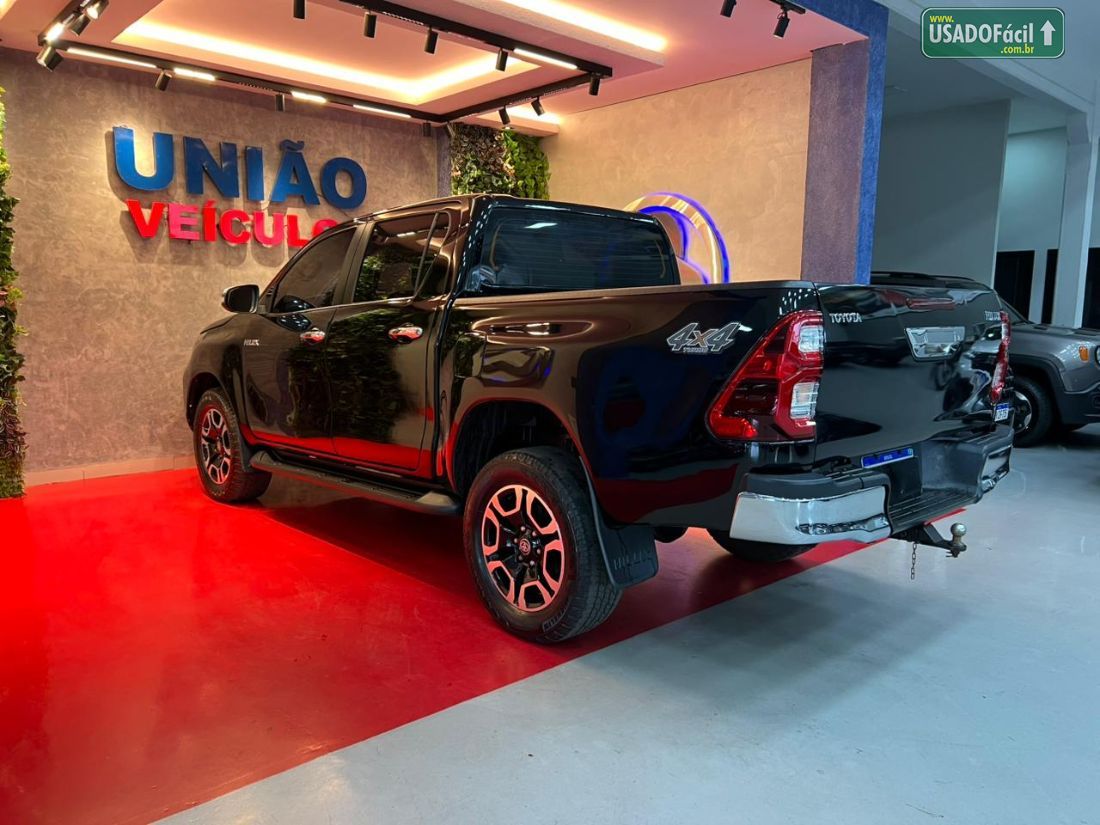 Toyota Hilux SRX CD 2.8 4x4 TDI Automático Diesel 2016/2016 — foto 11 de 11