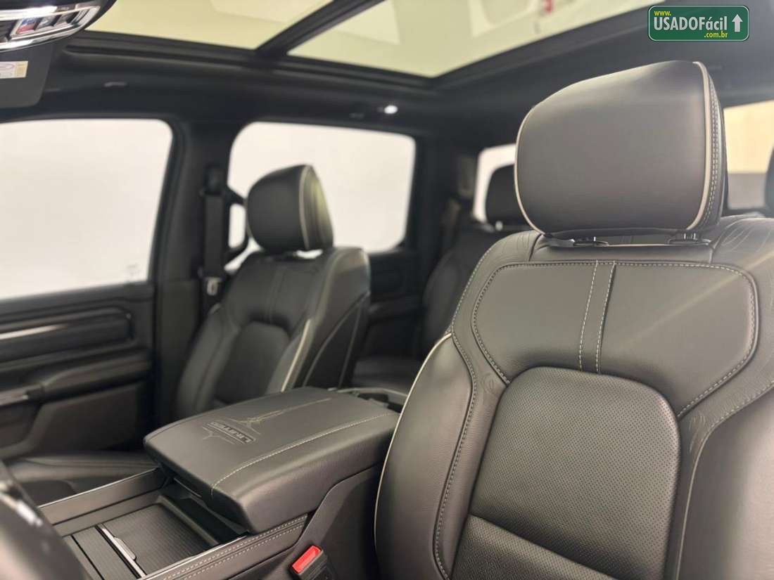 RAM Ram 1500 Limited Night Edition 5.7 4x4 Automático 2023/2024 — foto 14 de 16