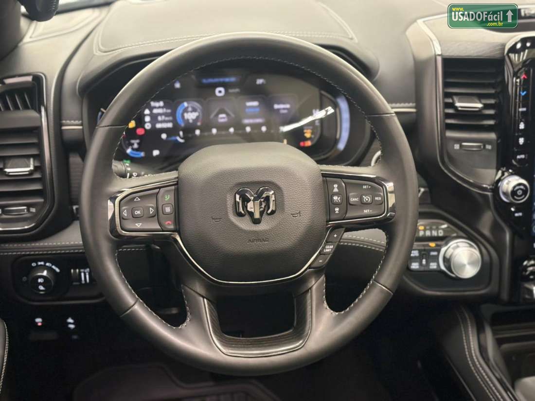 RAM Ram 1500 Limited Night Edition 5.7 4x4 Automático 2023/2024 — foto 10 de 16