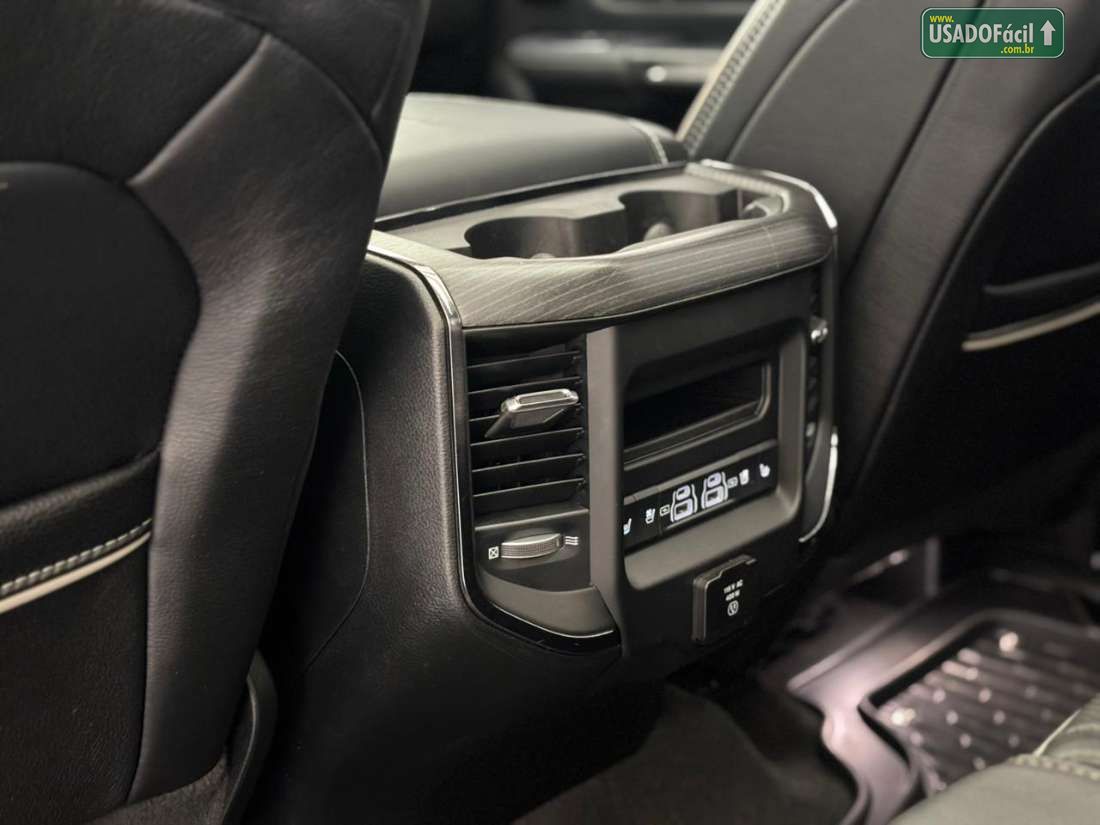 RAM Ram 1500 Limited Night Edition 5.7 4x4 Automático 2023/2024 — foto 15 de 16