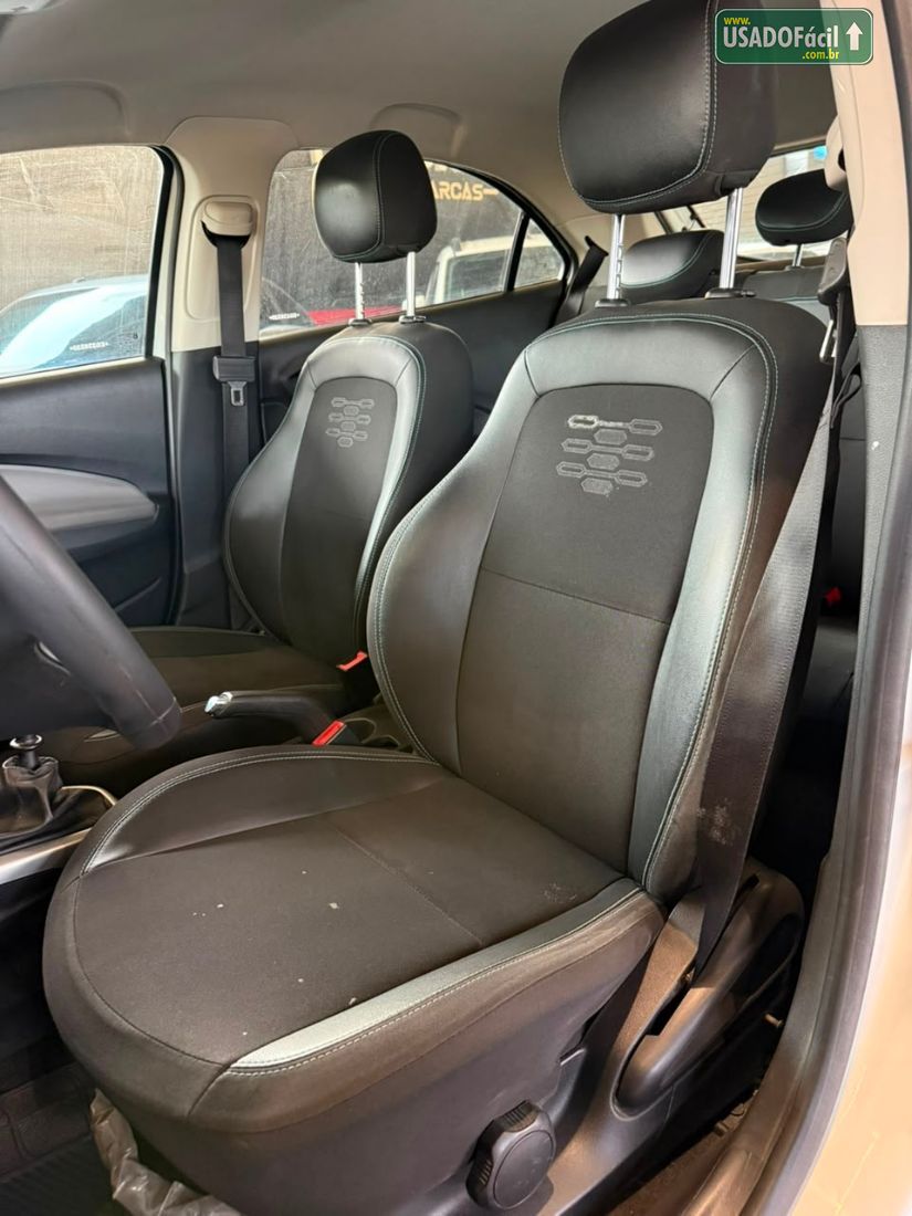 CHEVROLET/GM Onix Hatch LT 1.0 Mecânico Flex 2018/2019 — foto 11 de 13