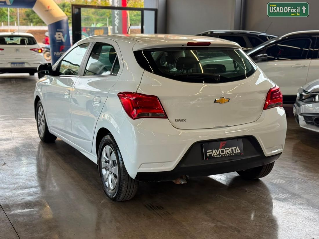 CHEVROLET/GM Onix Hatch LT 1.0 Mecânico Flex 2018/2019 — foto 5 de 13