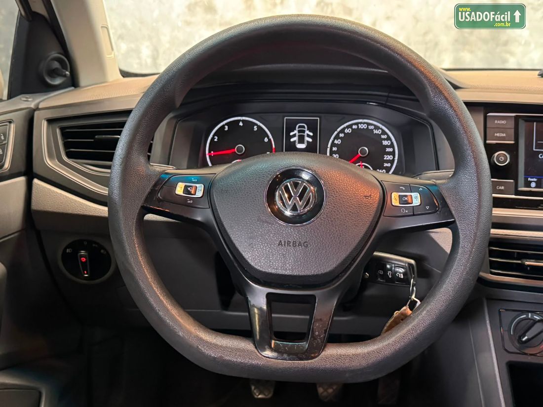 VOLKSWAGEN Polo 1.6 MSI Flex 2017/2018 — foto 10 de 15