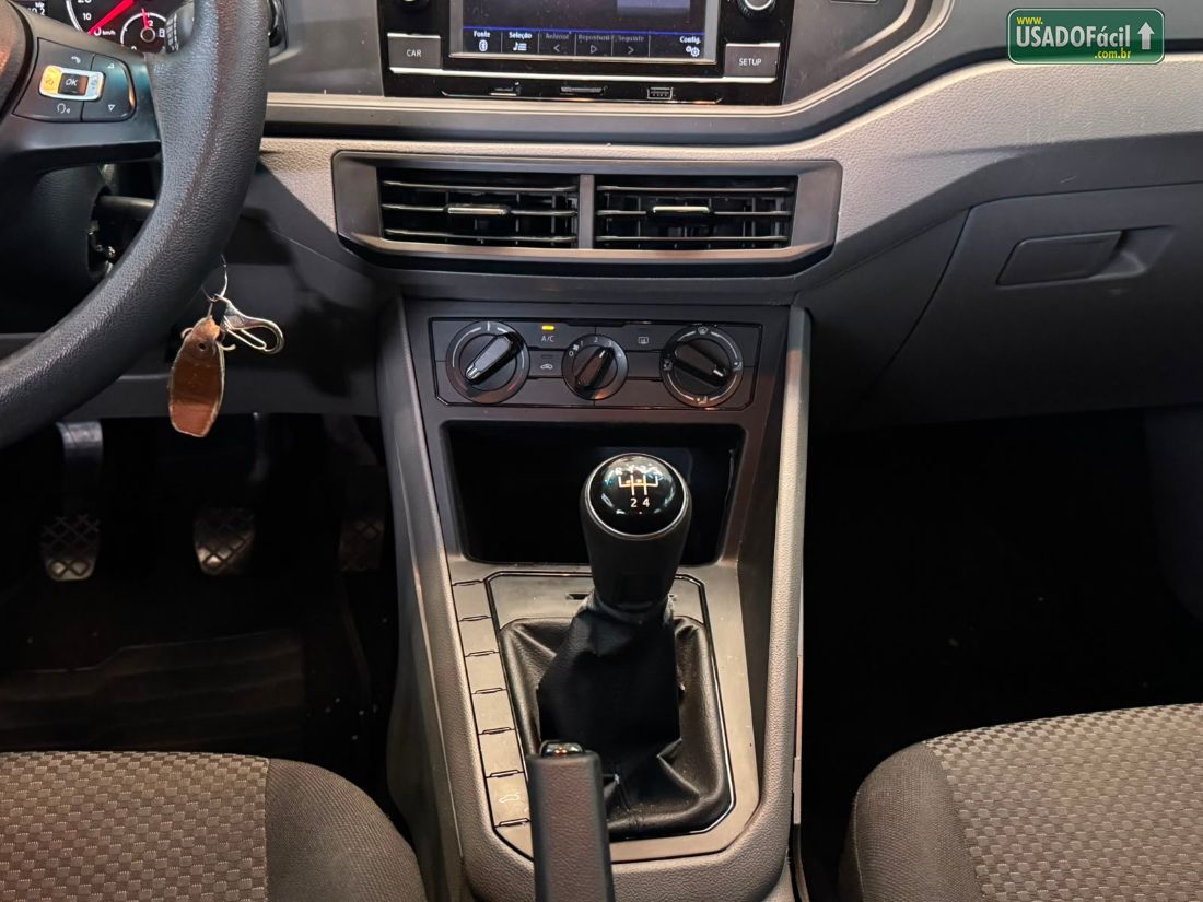 VOLKSWAGEN Polo 1.6 MSI Flex 2017/2018 — foto 12 de 15
