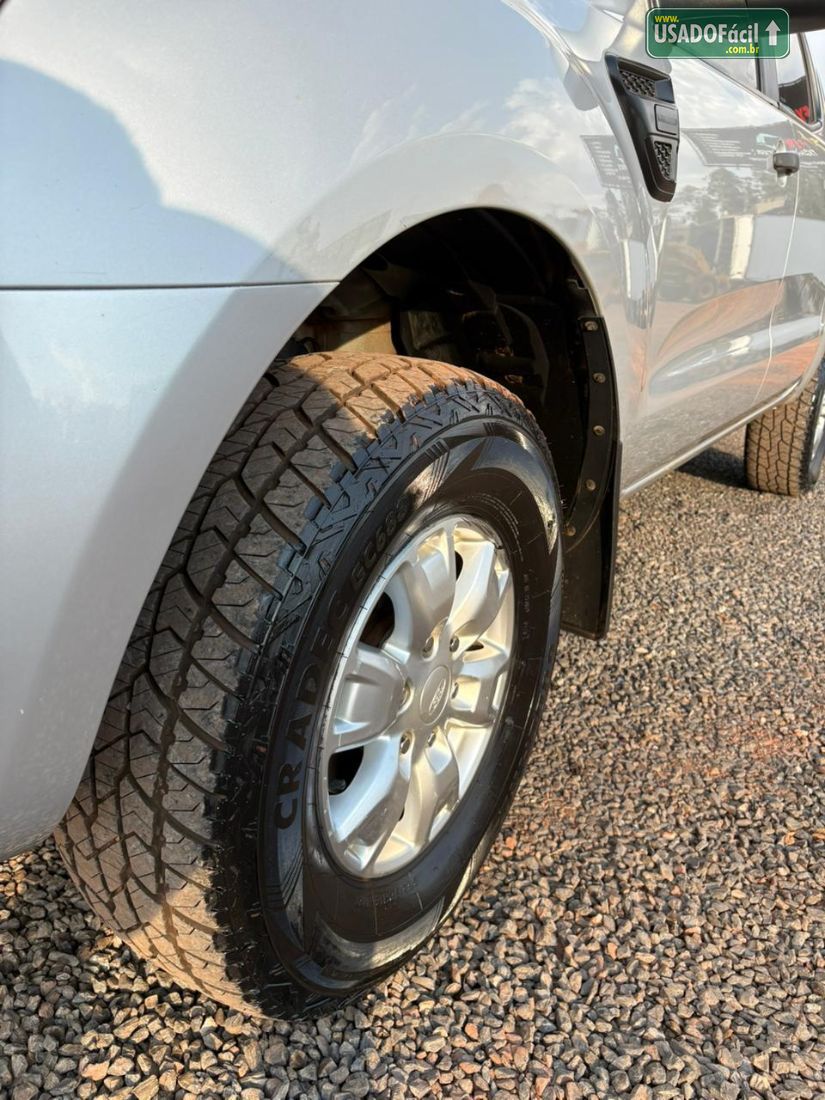 Ford Ranger XLS CD 2.5 4x2 Flex 2012/2013 — foto 3 de 8