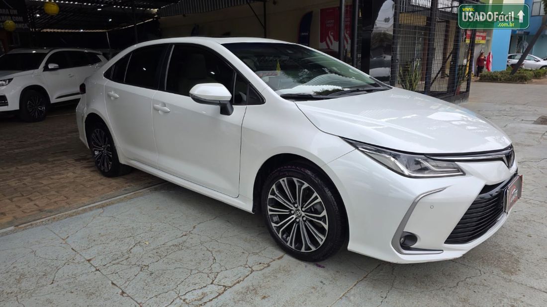 Toyota Corolla Altis Premium 2.0 Automático Flex 2022/2023 — foto 3 de 10