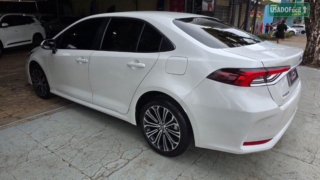 Toyota Corolla Altis Premium 2.0 Automático Flex 2022/2023 — foto 5 de 10