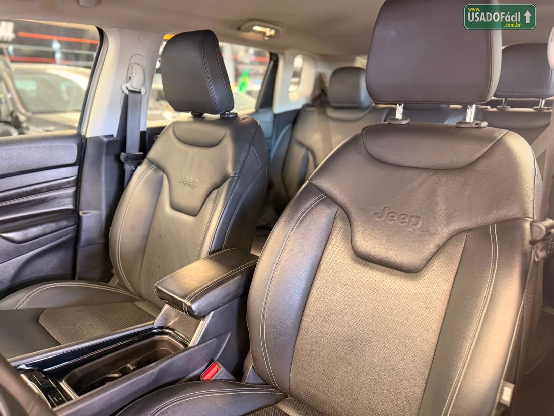 Jeep Compass Longitude T270 1.3 Turbo 4x2 Automático Flex 2024/2025 — foto 8 de 13