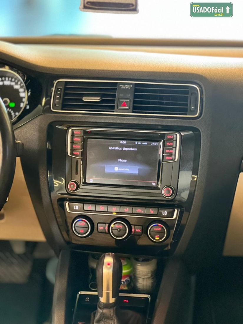 Volkswagen Jetta Highline 2.0 TSI Automático Tiptronic 2016/2017 — foto 16 de 17