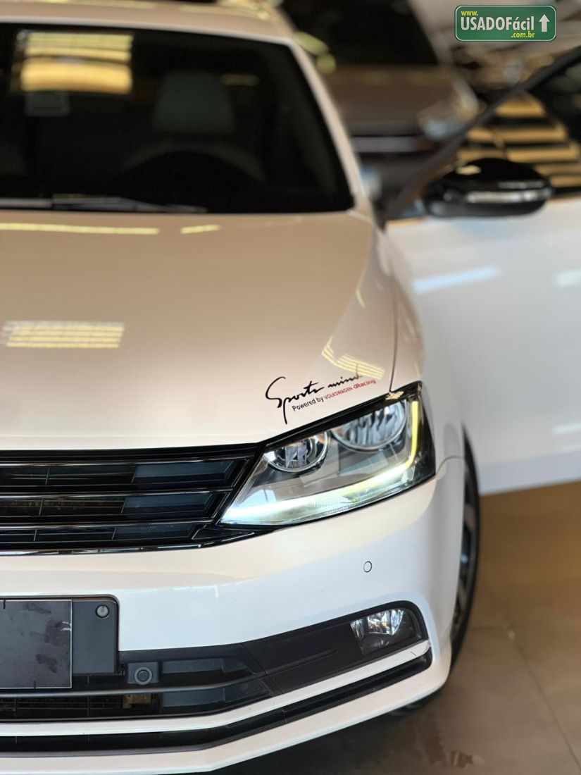 Volkswagen Jetta Highline 2.0 TSI Automático Tiptronic 2016/2017 — foto 9 de 17