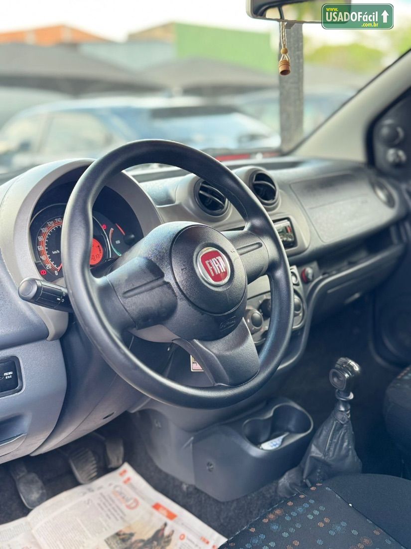 Fiat Uno Vivace 1.0 EVO Fire Flex 5P 2013/2014 — foto 10 de 11