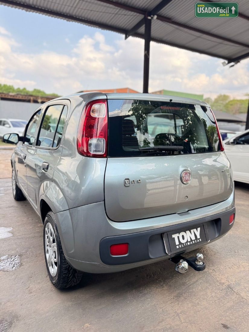 Fiat Uno Vivace 1.0 EVO Fire Flex 5P 2013/2014 — foto 4 de 11