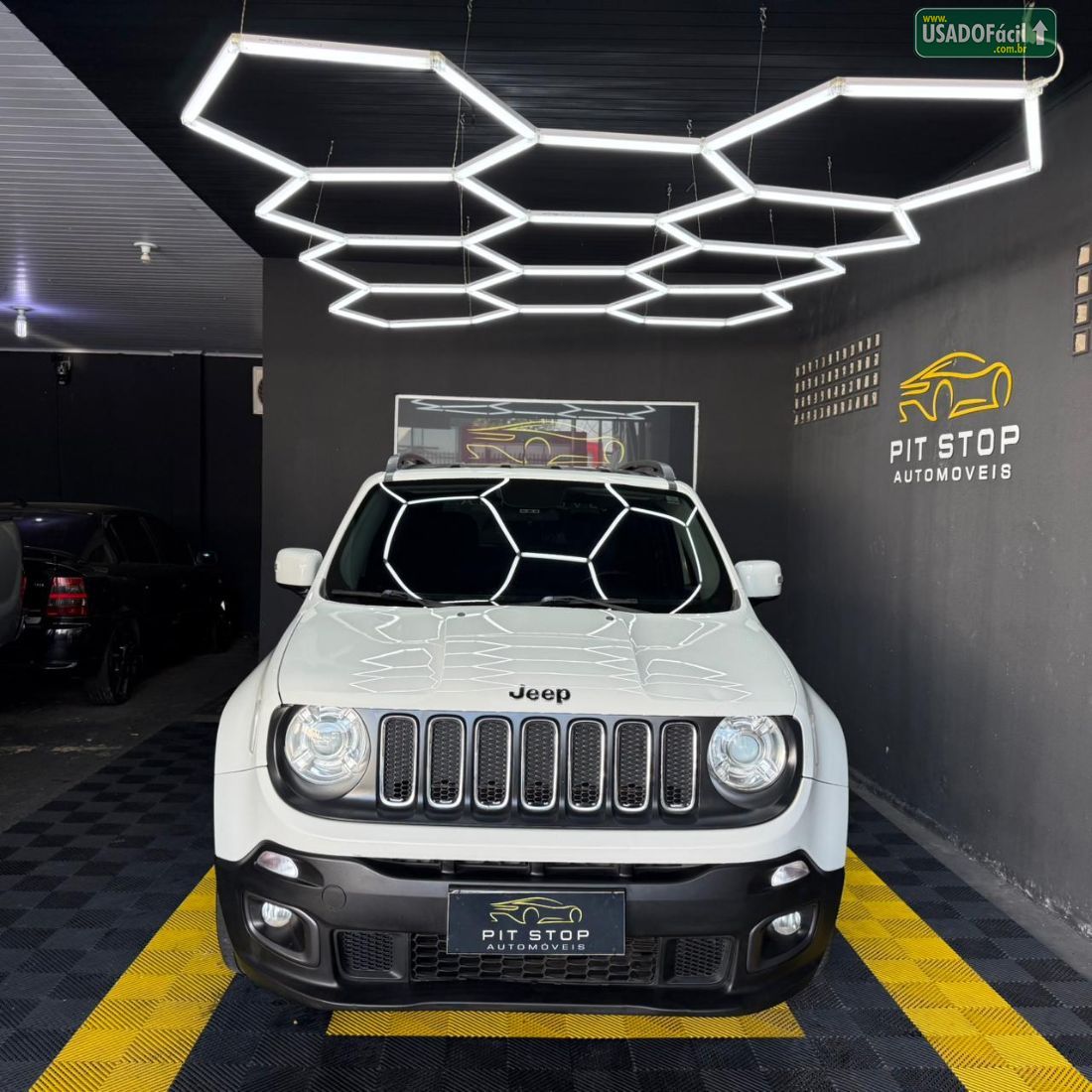 Jeep Renegade Longitude 1.8 4x2 Automático Flex 2016/2016 — foto 2 de 13