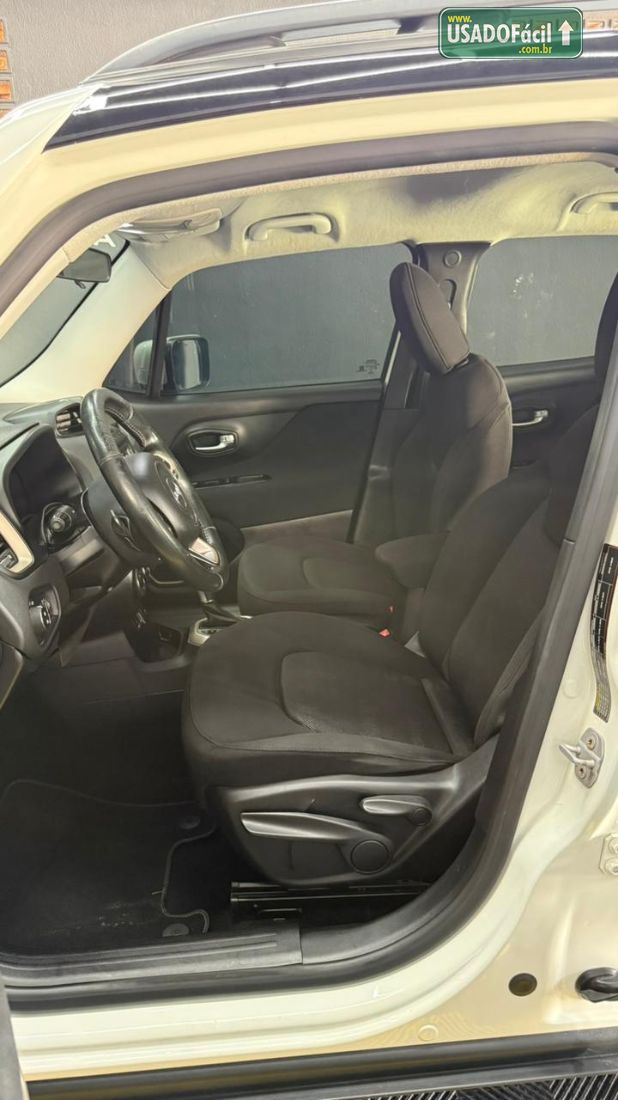 Jeep Renegade Longitude 1.8 4x2 Automático Flex 2016/2016 — foto 9 de 13