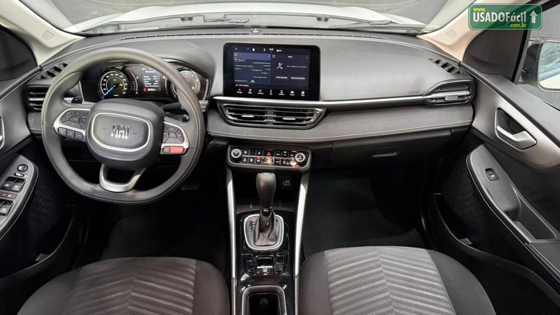 Fiat Fastback Audace 200 Turbo Automático Híbri­do 2025/2025 — foto 6 de 13
