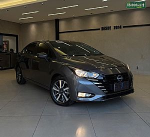 Nissan Versa Advance 1.6 Automático Flex