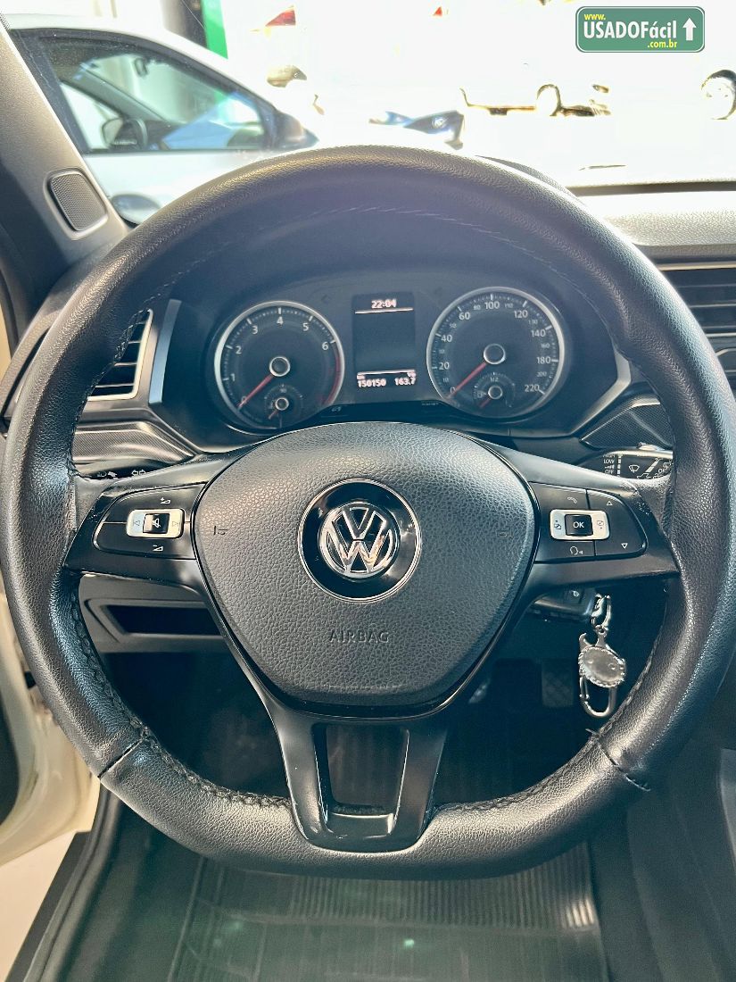 VOLKSWAGEN Gol Track 1.0 Mi 4P Total Flex 2016/2017 — foto 7 de 9