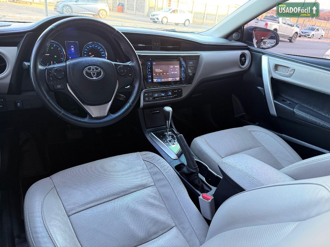 Toyota Corolla XEI 2.0 Automático Flex 2017/2018 — foto 9 de 16