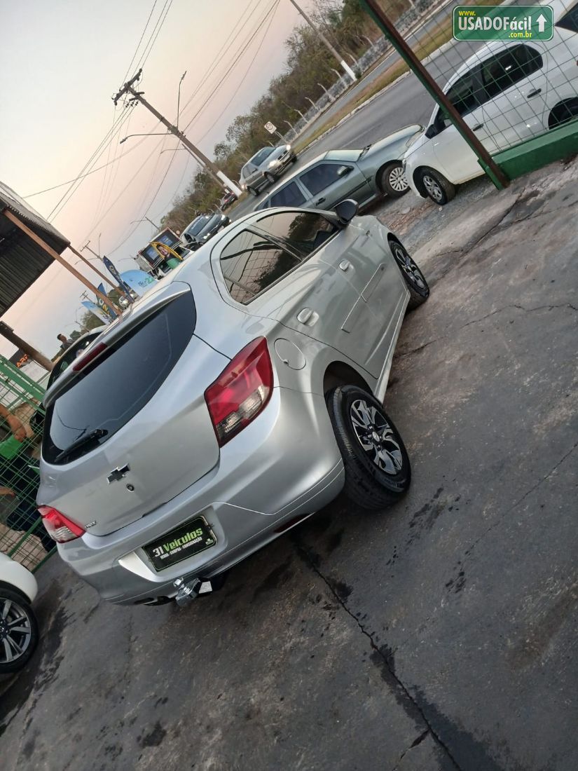 CHEVROLET/GM Onix Joy Hatch 1.0 Mecânico Flex 2018/2018 — foto 7 de 19