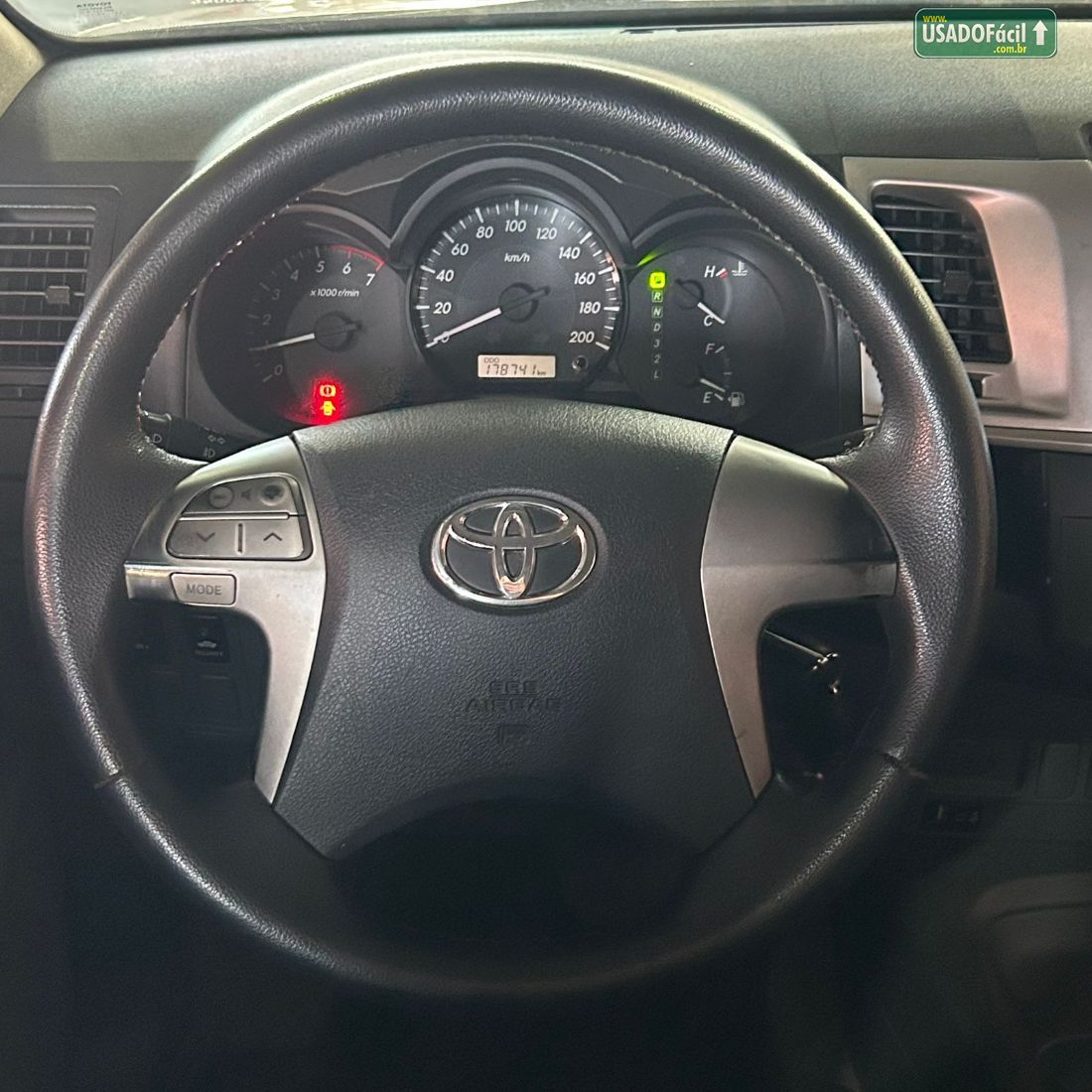 Toyota Hilux SR CD 2.7 4x2 Automático Flex 2012/2012 — foto 10 de 12