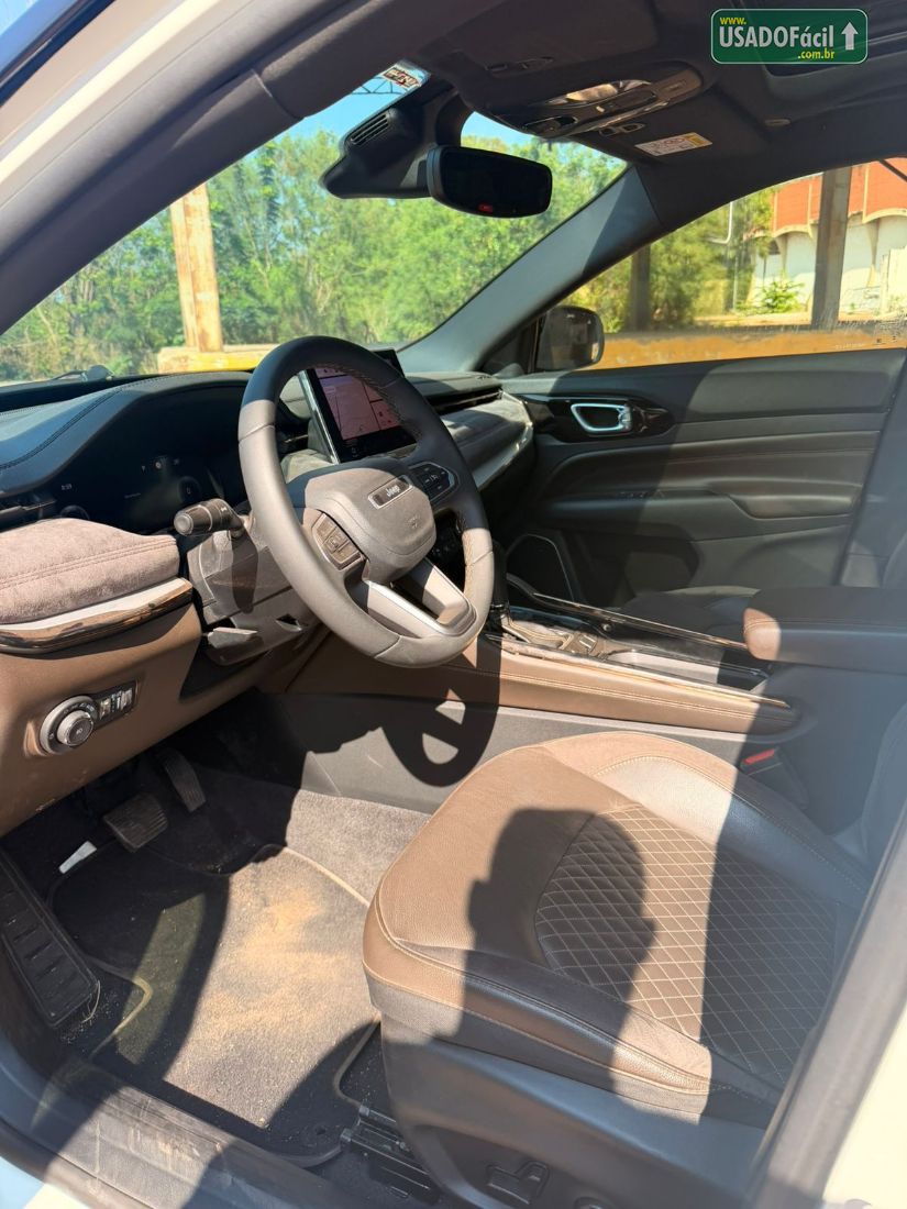 Jeep Commander Overland T270 1.3 Turbo Automático Flex 2022/2022 — foto 12 de 15