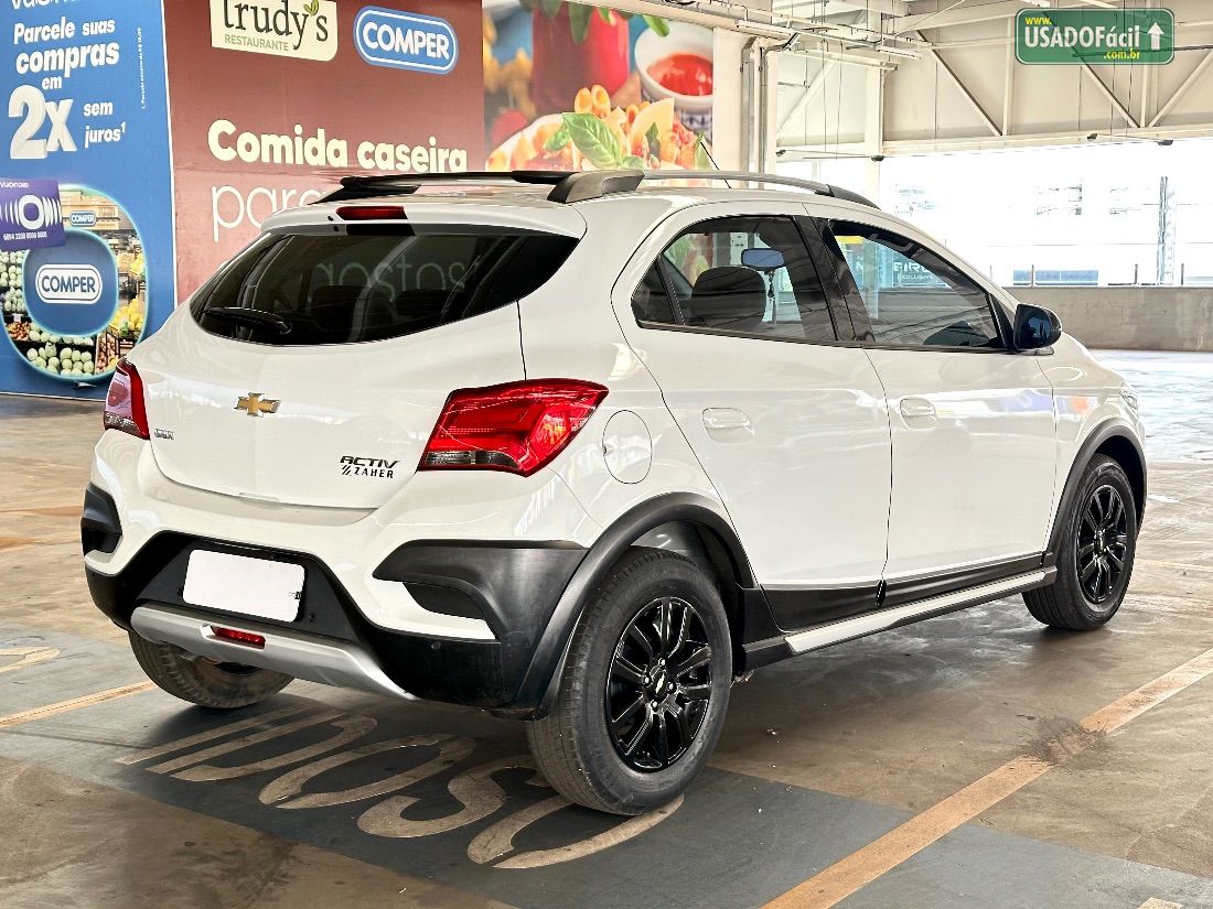 CHEVROLET/GM Onix Hatch Activ 1.4 Automático Flex 2018/2019 — foto 4 de 15