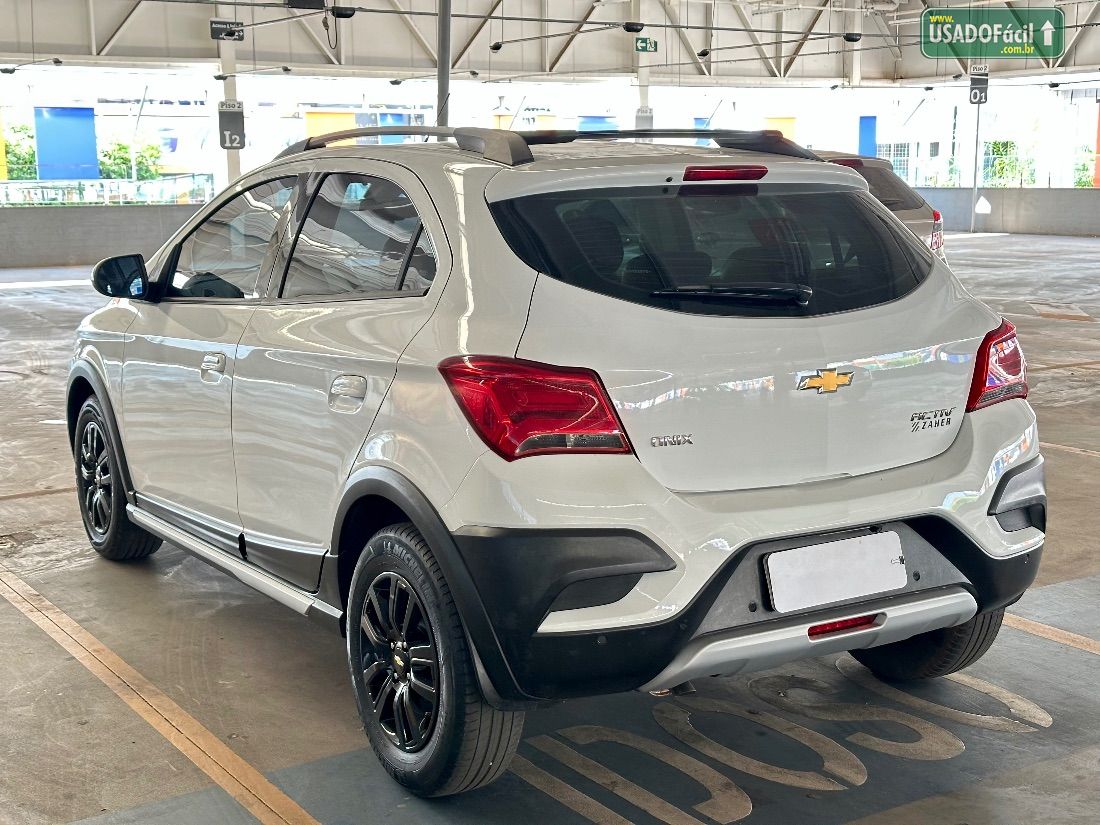 CHEVROLET/GM Onix Hatch Activ 1.4 Automático Flex 2018/2019 — foto 6 de 15