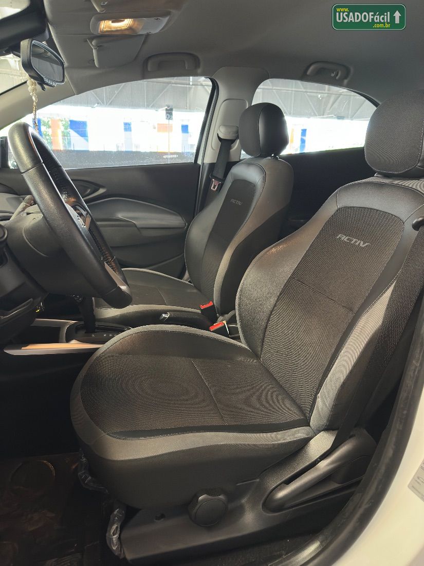 CHEVROLET/GM Onix Hatch Activ 1.4 Automático Flex 2018/2019 — foto 9 de 15