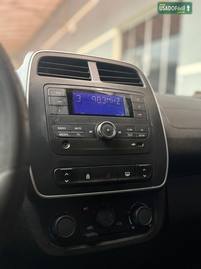 Renault Kwid Zen 1.0 Mecânico Flex 2019/2020 — foto 8 de 11