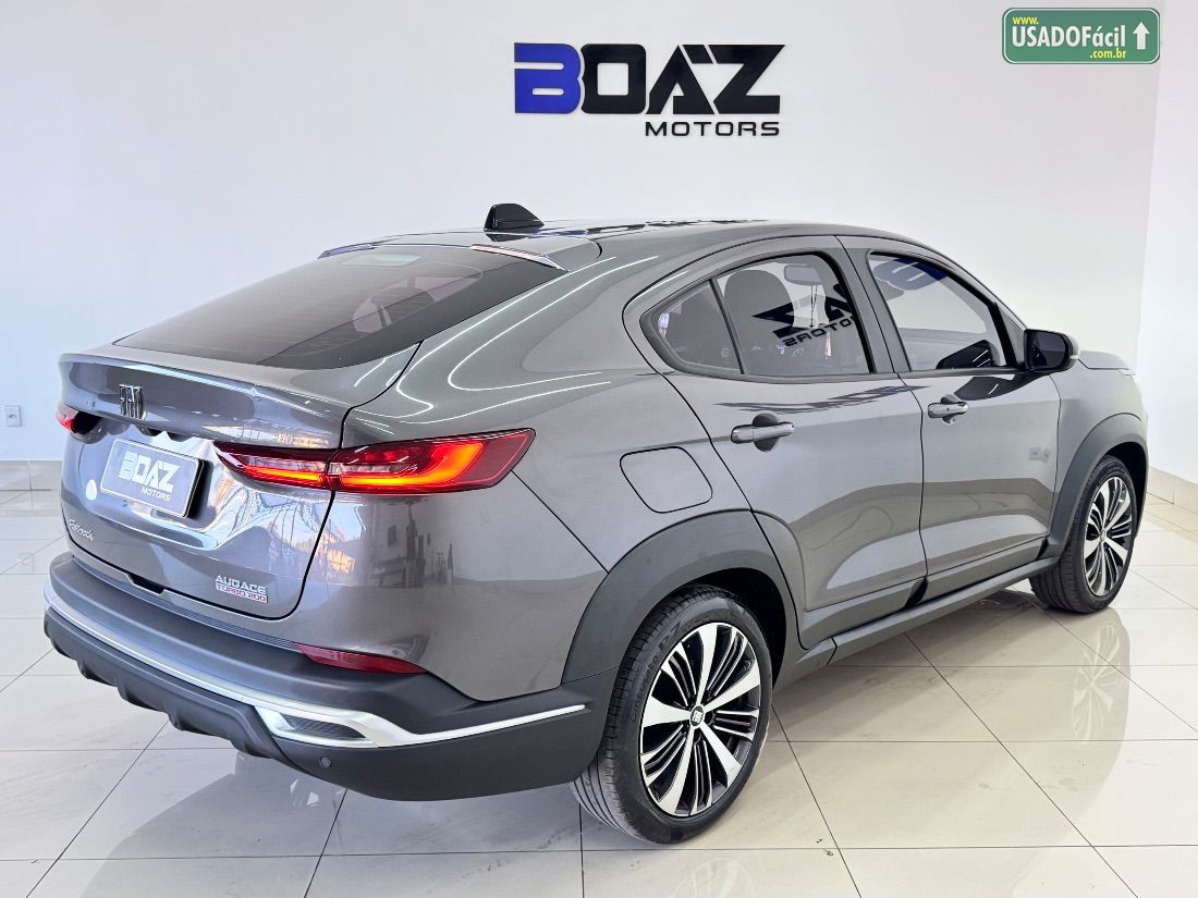 Fiat Fastback Audace 1.0 200 Turbo Automático 2023/2024 — foto 4 de 13