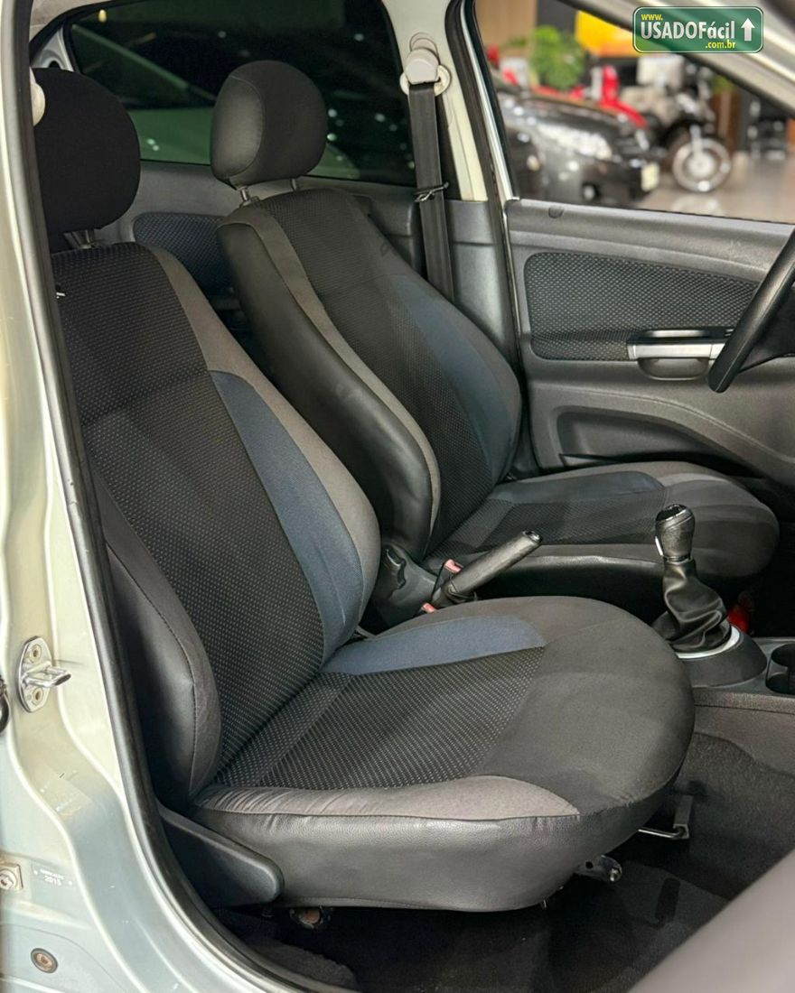 Volkswagen Gol Trendline 1.0 4P Total Fex 2015/2016 — foto 12 de 13