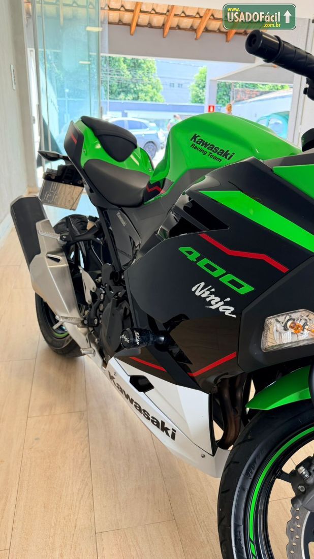 Kawasaki NINJA 400 2021/2022 — foto 6 de 18