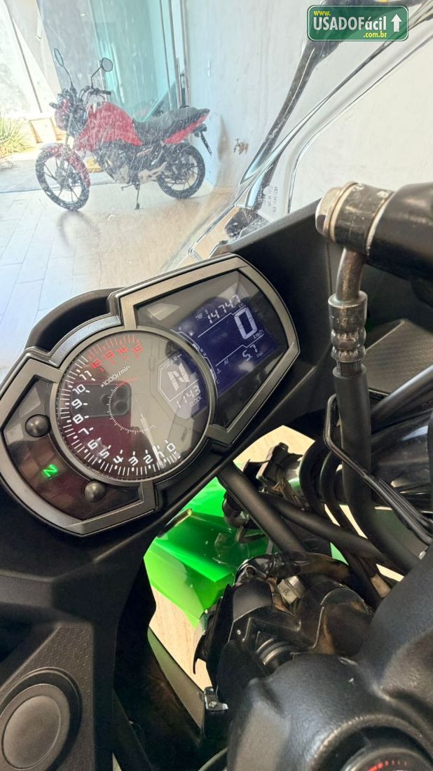 Kawasaki NINJA 400 2021/2022 — foto 8 de 18