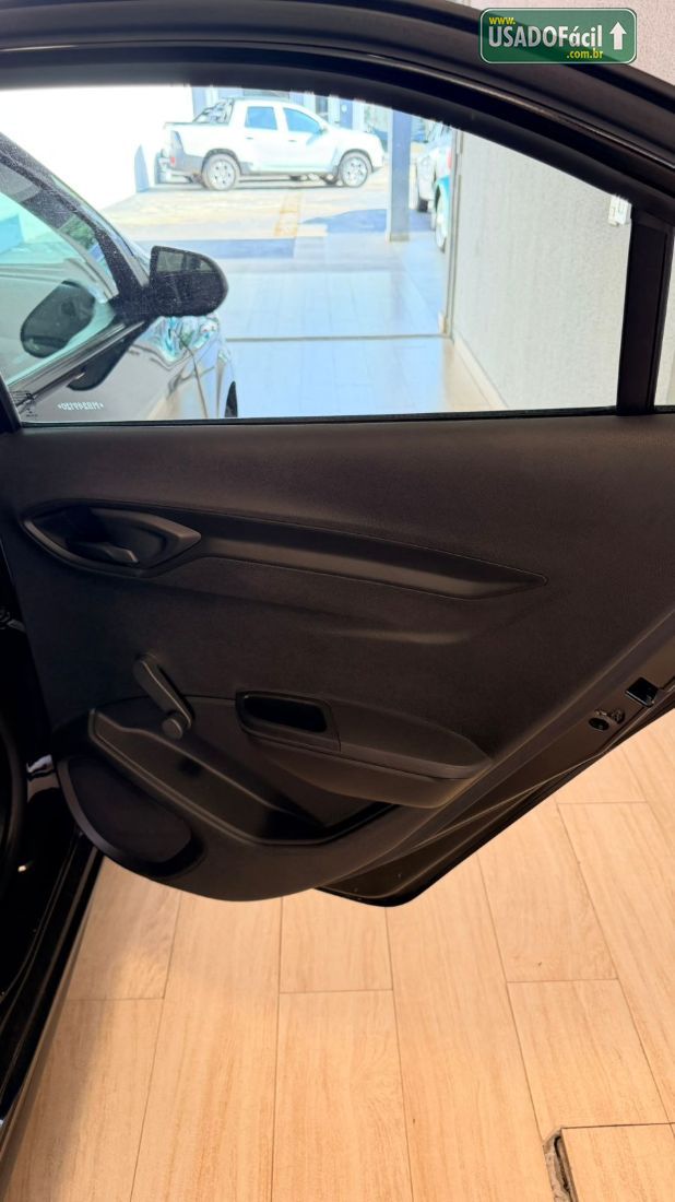 CHEVROLET/GM Onix Joy Hatch 1.0 Black Edition Flex Mecânico 2021/2021 — foto 14 de 19