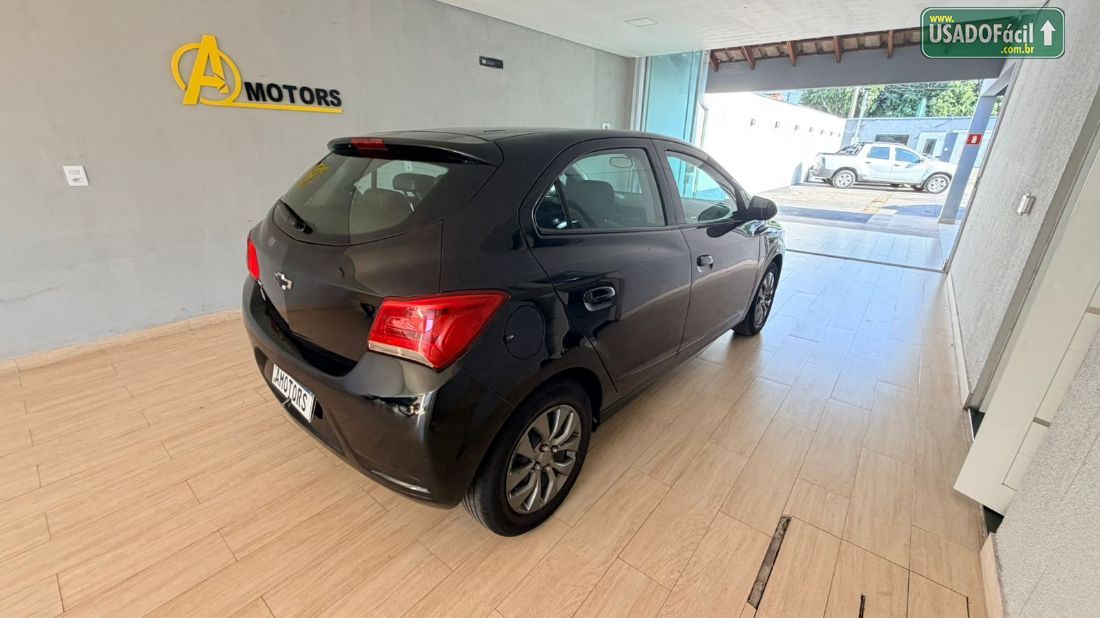 CHEVROLET/GM Onix Joy Hatch 1.0 Black Edition Flex Mecânico 2021/2021 — foto 5 de 19