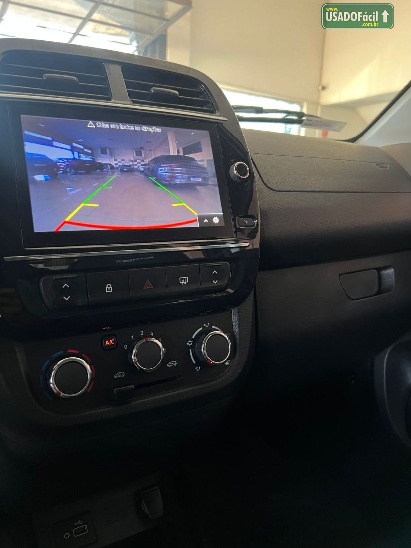 Renault Kwid Outsider 1.0 Mecânico Flex 2022/2023 — foto 13 de 15