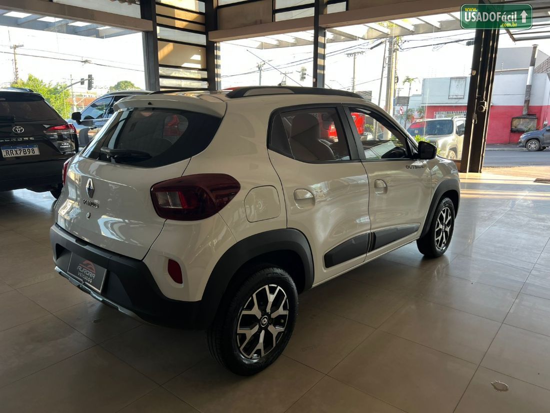 Renault Kwid Outsider 1.0 Mecânico Flex 2022/2023 — foto 3 de 15