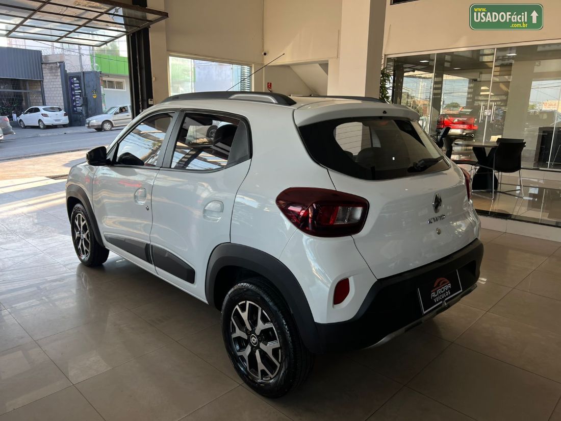 Renault Kwid Outsider 1.0 Mecânico Flex 2022/2023 — foto 5 de 15