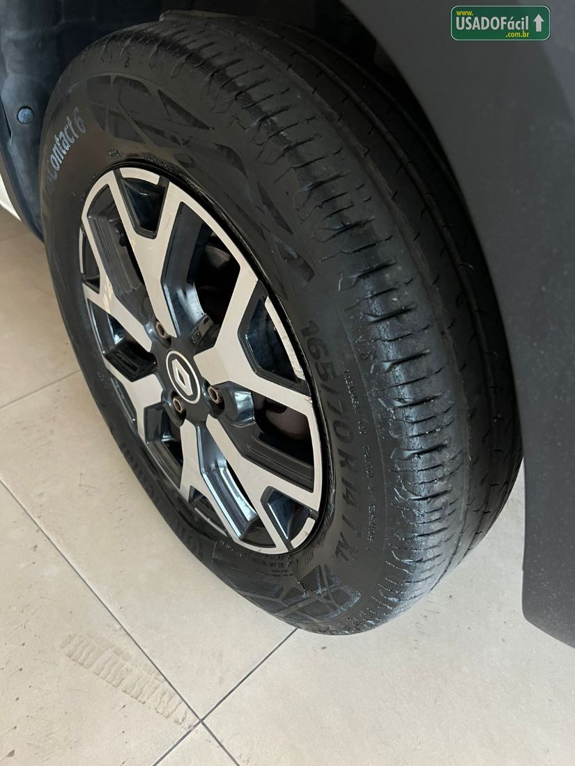Renault Kwid Outsider 1.0 Mecânico Flex 2022/2023 — foto 8 de 15