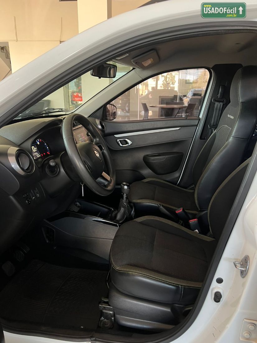 Renault Kwid Outsider 1.0 Mecânico Flex 2022/2023 — foto 9 de 15