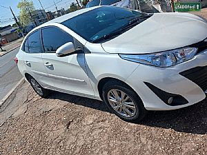 TOYOTA Yaris sedan XL plus conect1.5 Automático Flex