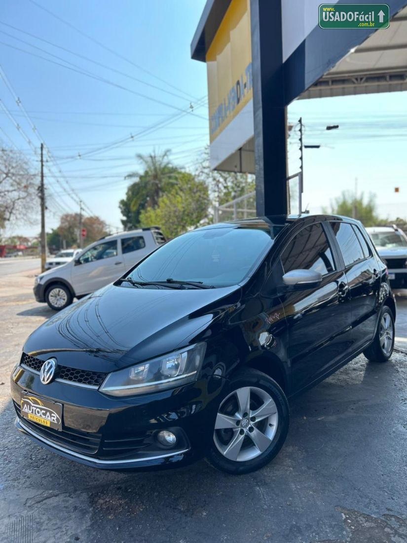 Volkswagen Fox Rock in Rio 1.6 Mi 4P Total Flex 2015/2016 — foto 3 de 15