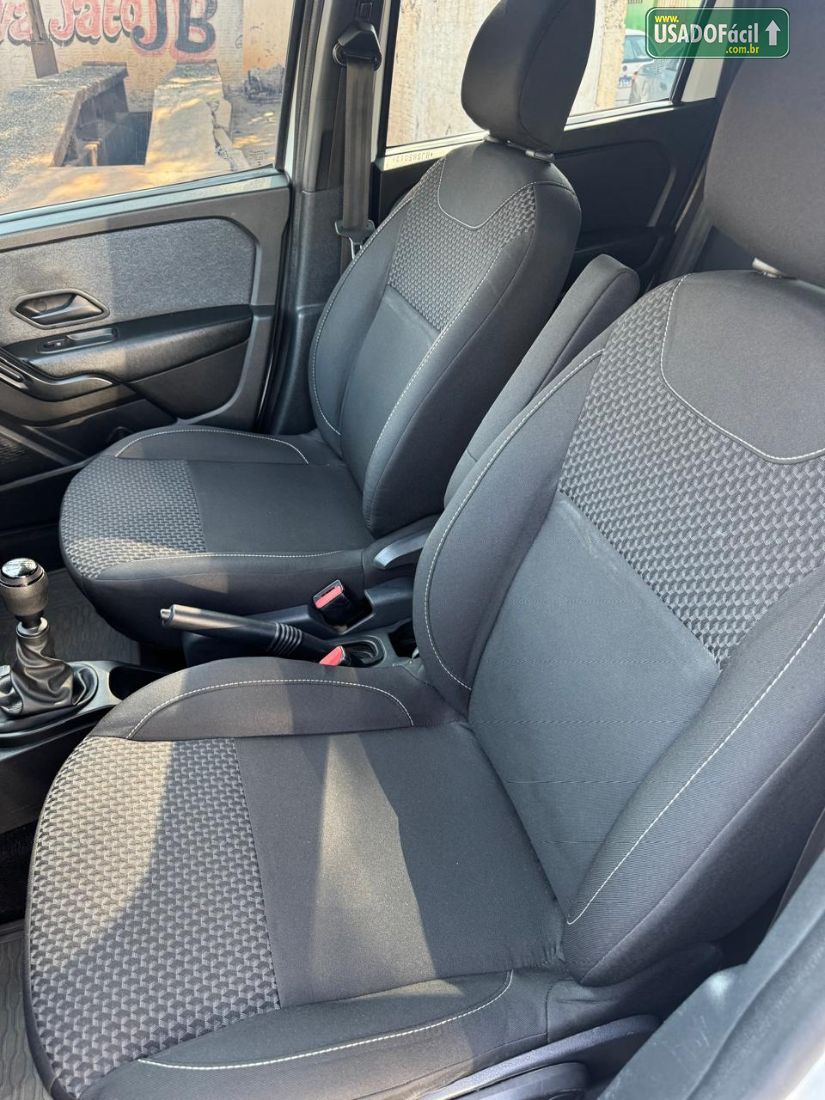 RENAULT Duster Oroch Intense 1.6 16V Mecânico Flex 2023/2024 — foto 10 de 13