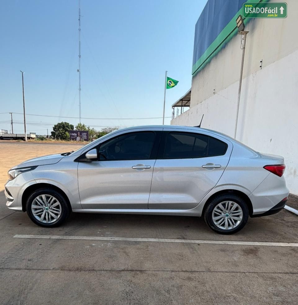Fiat Cronos Drive 1.0 Flex 2023/2024 — foto 3 de 12