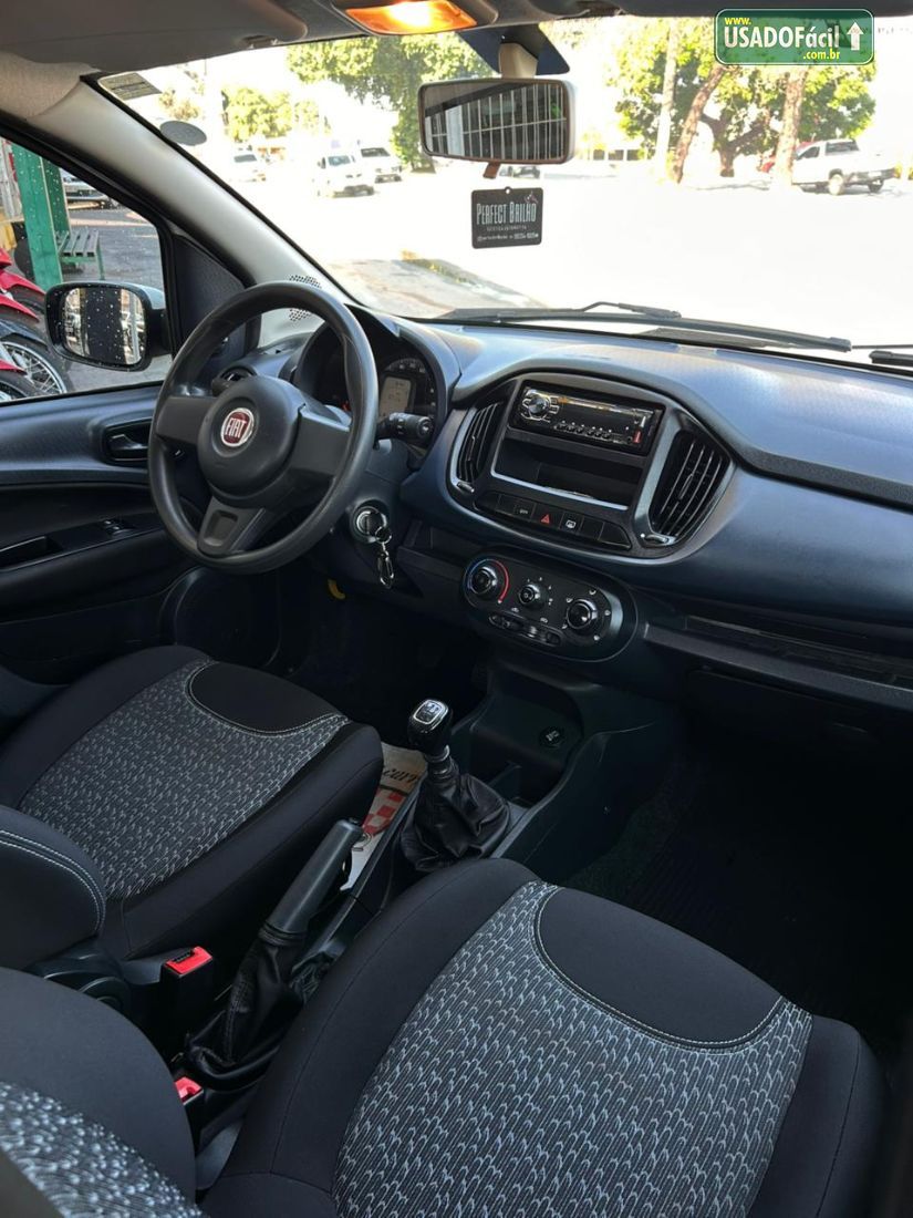 Fiat Uno Drive 1.0 Flex 5P 2020/2021 — foto 7 de 15