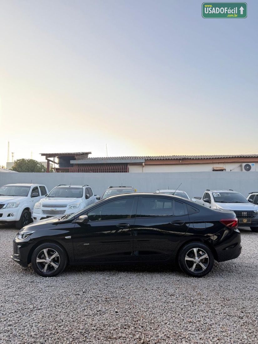 CHEVROLET/GM Onix Sedan Plus LT 1.0 Turbo Automático Flex 2023/2023 — foto 2 de 12